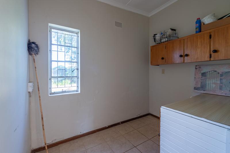 5 Bedroom Property for Sale in Riviersonderend Western Cape